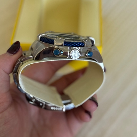 Invicta Bolt Mens Quartz 52MM Stainless Steel Wristwatch - Picture 9 of 11